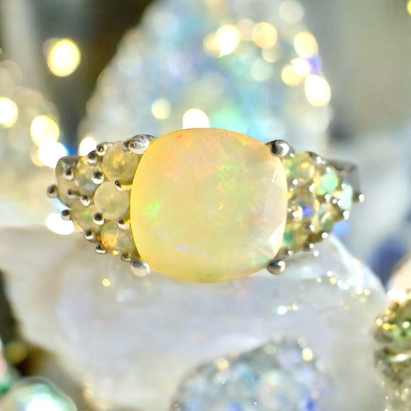 Translucent Pale Yellow Australian Fire Opal Sterling Silver Ring (8.75) - Picture 11 of 14